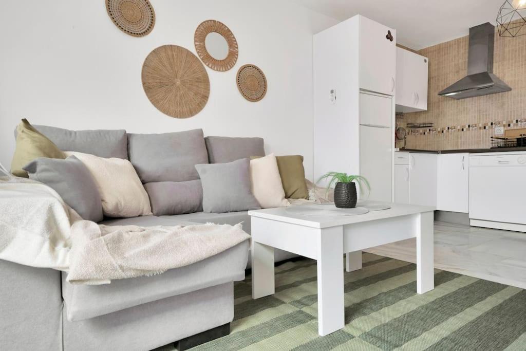 אסטפונה Duplex Con Vistas Al Mar, Piscina Y Gimnasio - Las Abejeras 226 מראה חיצוני תמונה
