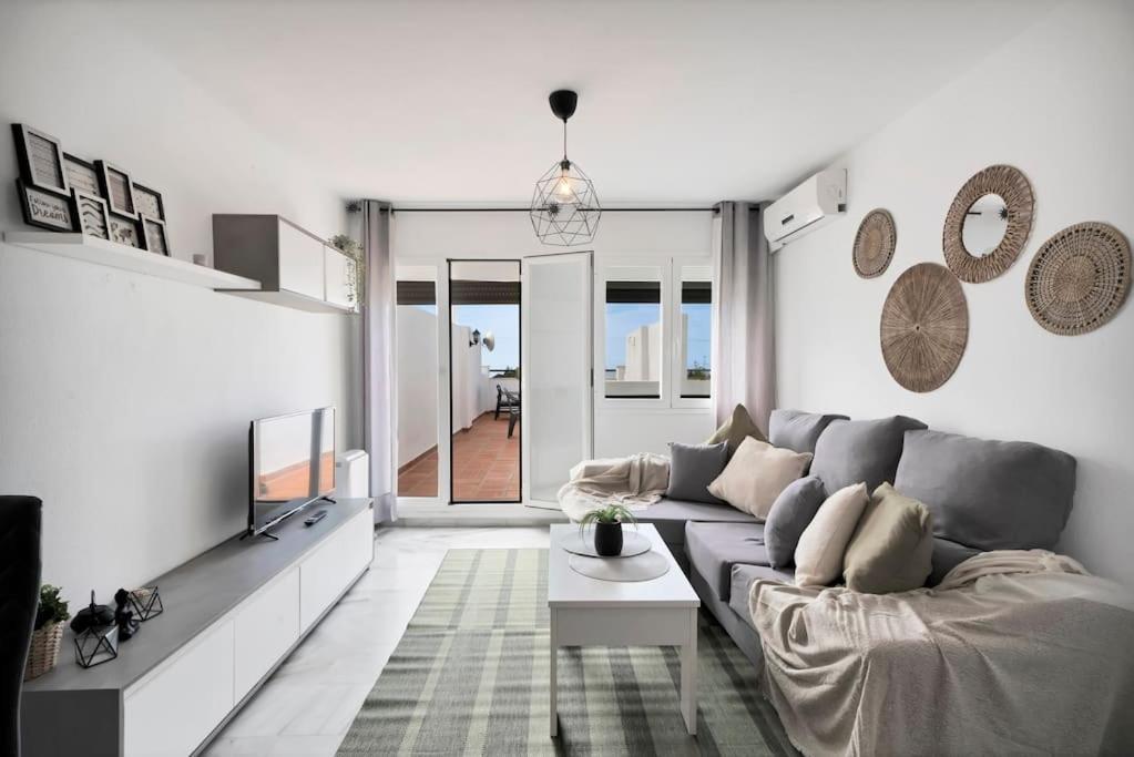 אסטפונה Duplex Con Vistas Al Mar, Piscina Y Gimnasio - Las Abejeras 226 מראה חיצוני תמונה