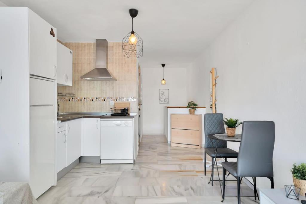 אסטפונה Duplex Con Vistas Al Mar, Piscina Y Gimnasio - Las Abejeras 226 מראה חיצוני תמונה