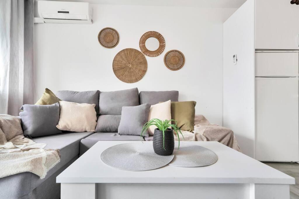 אסטפונה Duplex Con Vistas Al Mar, Piscina Y Gimnasio - Las Abejeras 226 מראה חיצוני תמונה